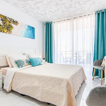Διαμέρισμα Cosy In Playa De Americas Ph10 *